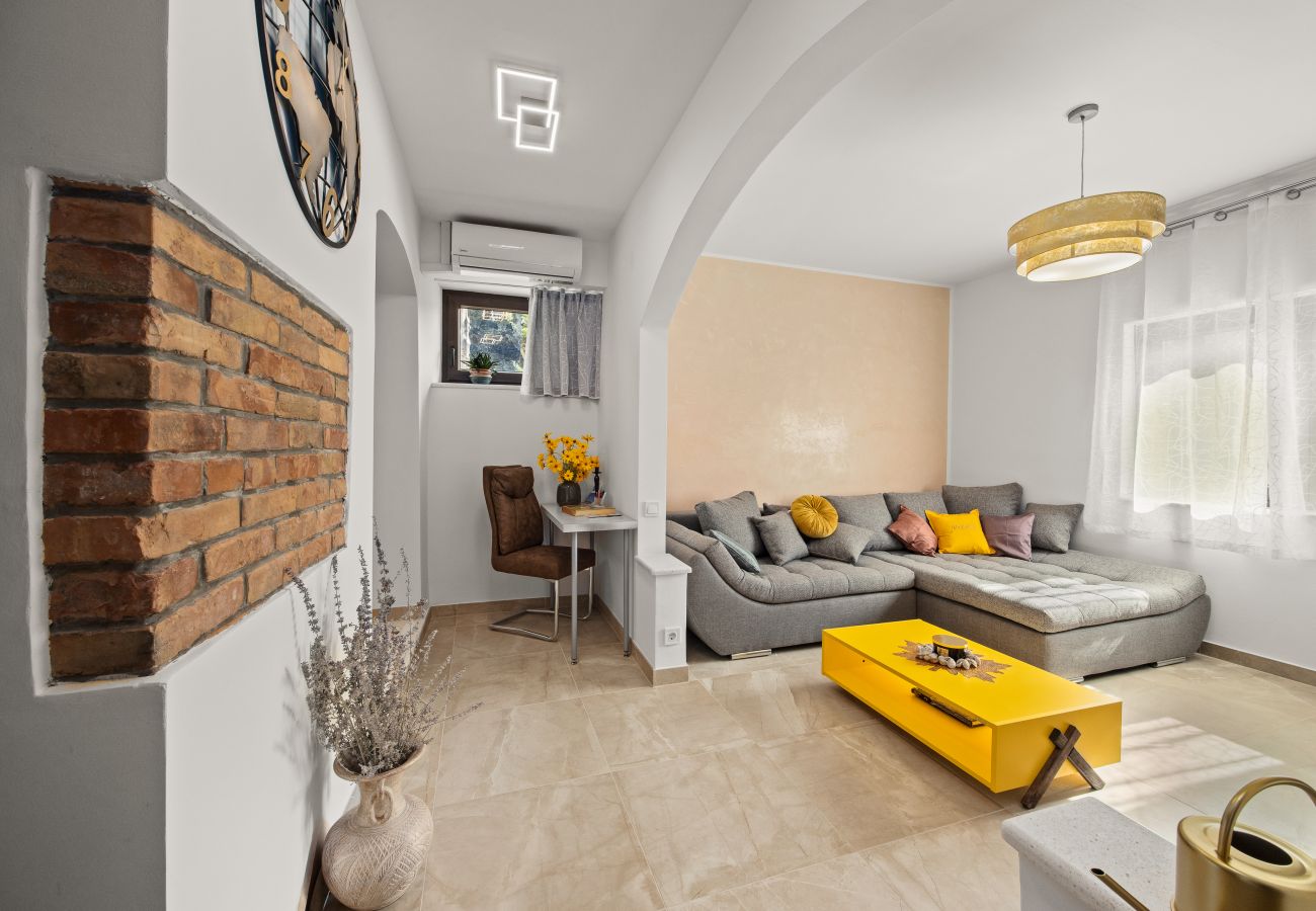 House in Rovinj - Elegant villa with spa in the center