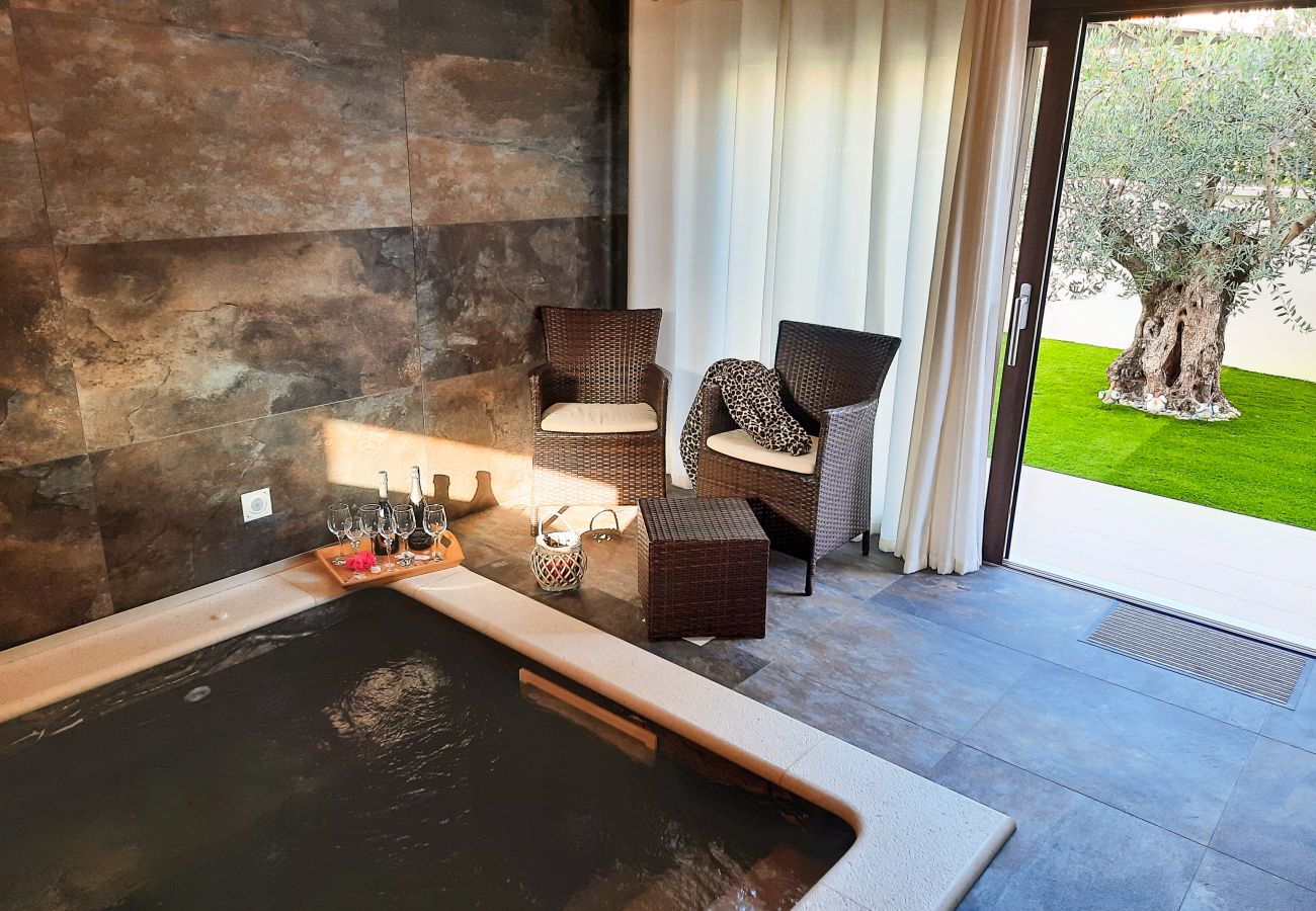 House in Rovinj - Elegant villa with spa in the center